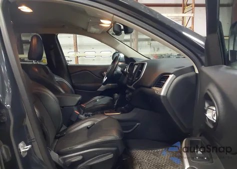 2018 Jeep Cherokee Latitude Plus 4X4 from USA, damaged, VIN 1C4PJMLB3JD579463